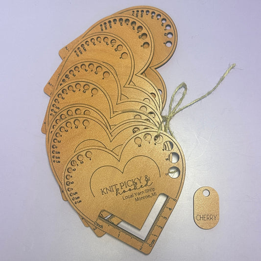 KPNH-Heart Knitting Needle Gauge